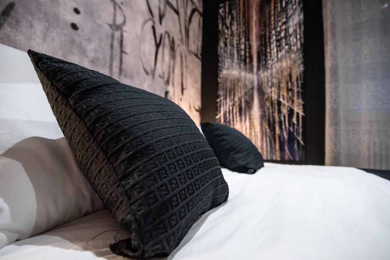 Casa Del Profumo Hotel เปียเชนซา ภายนอก รูปภาพ