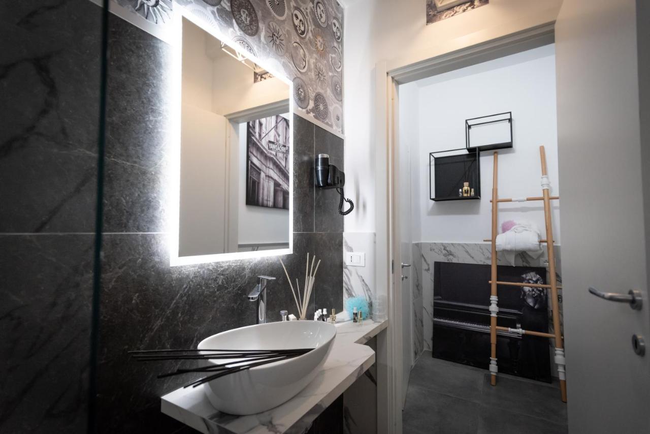 Casa Del Profumo Hotel เปียเชนซา ภายนอก รูปภาพ